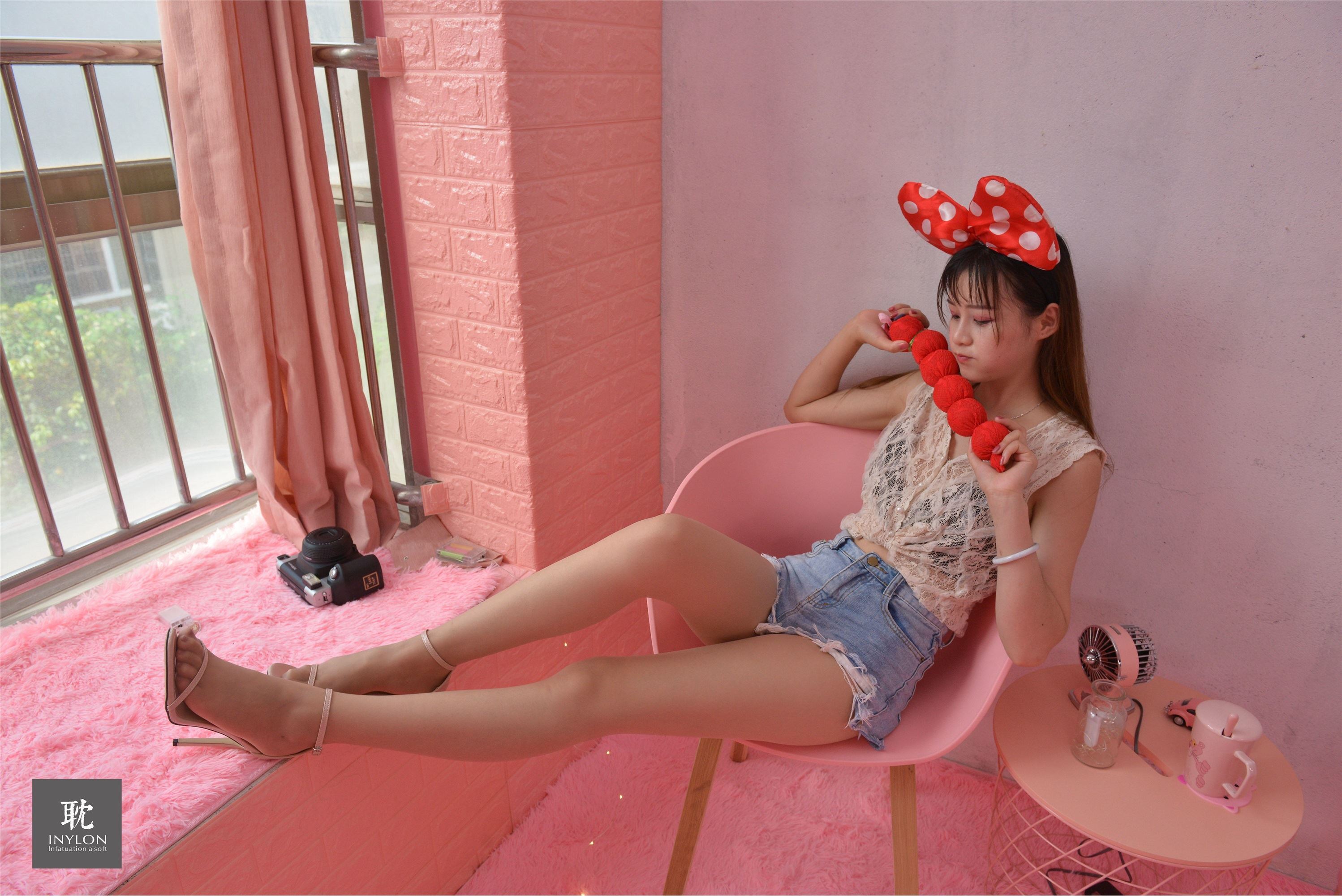 IESS异思趣向《普惠集234》- 模特：九妹《快乐的丝袜》